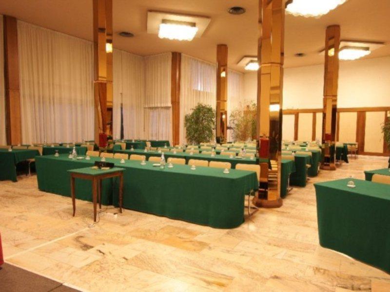 Grand Hotel Golf Tirrenia Kültér fotó